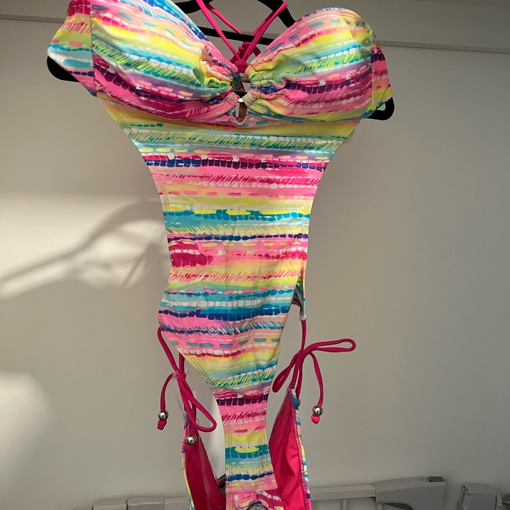 One piece swim suit size large